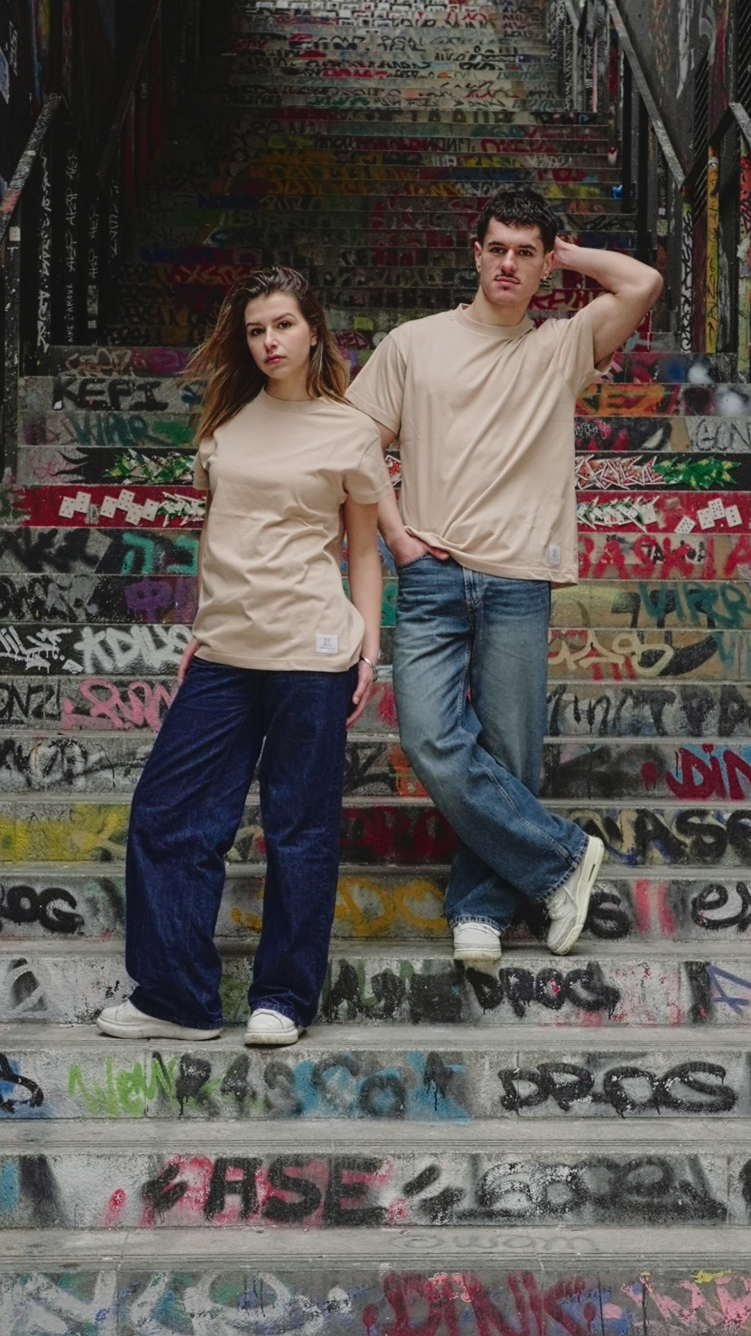 T-shirt Beige BASICS